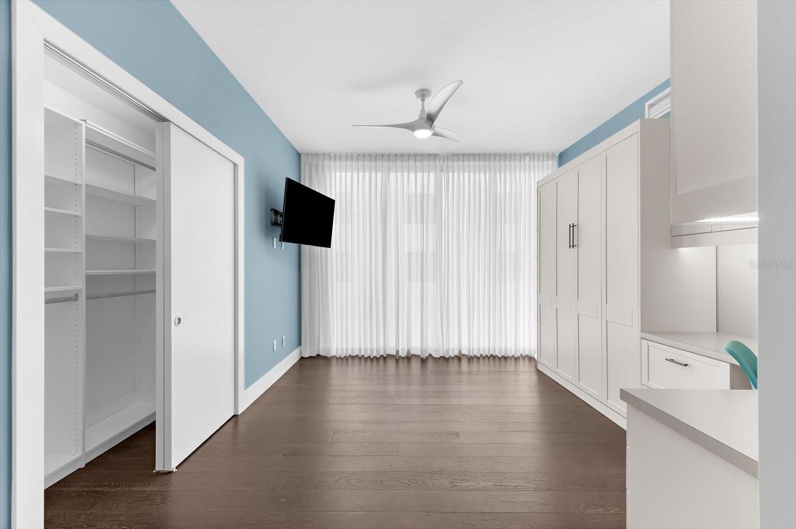 BLISS CONDO - Residential