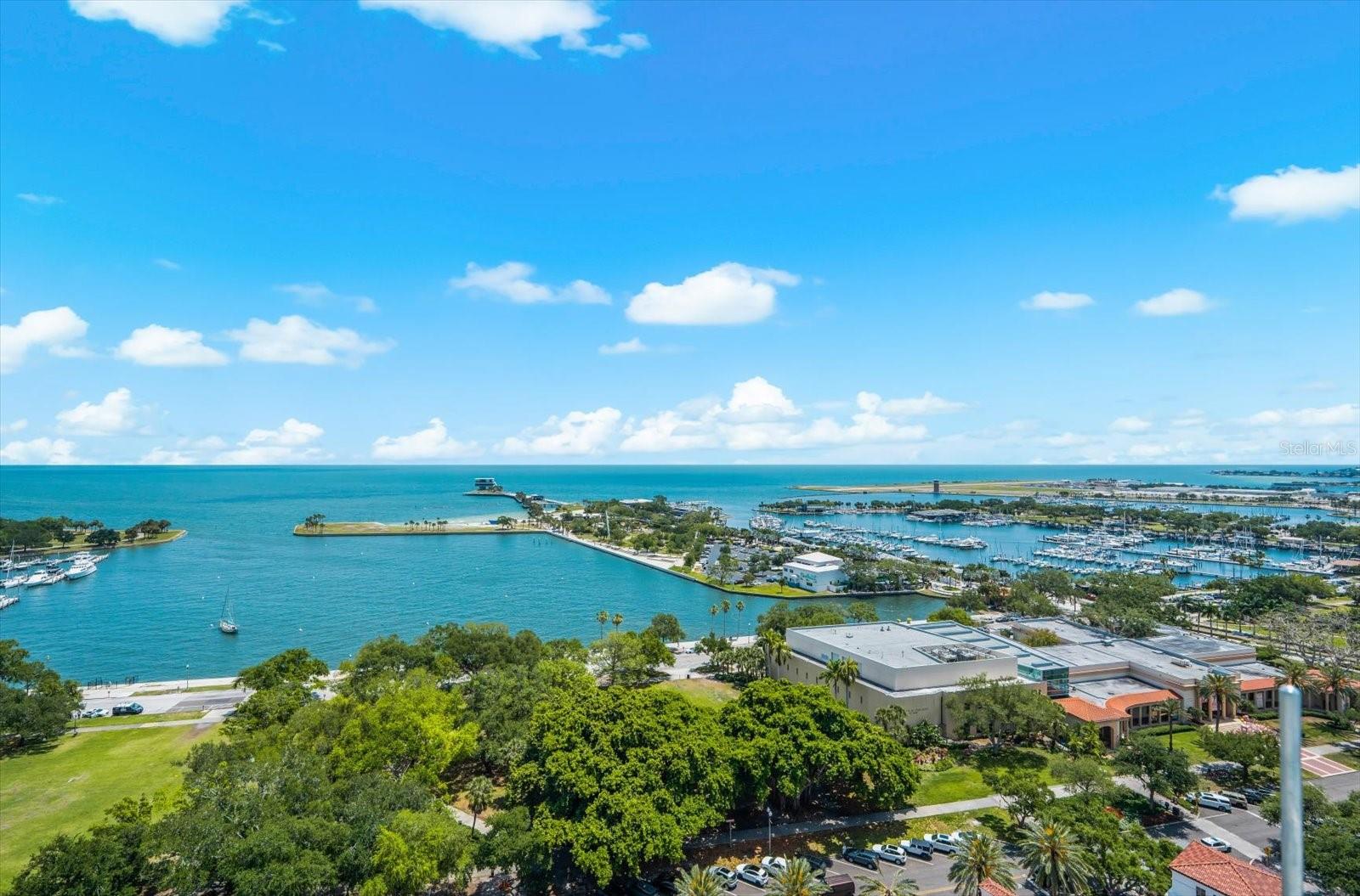 176 4TH AVENUE NE 201