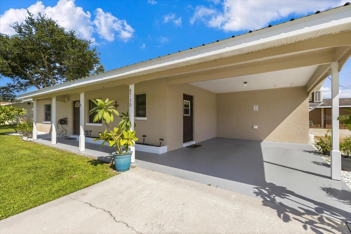 5715 29TH AVENUE DRIVE E, BRADENTON, FL, 34208 1 5715 29TH AVENUE DRIVE E