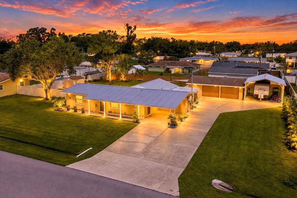 5715 29TH AVENUE DRIVE E, BRADENTON, FL, 34208 2 5715 29TH AVENUE DRIVE E