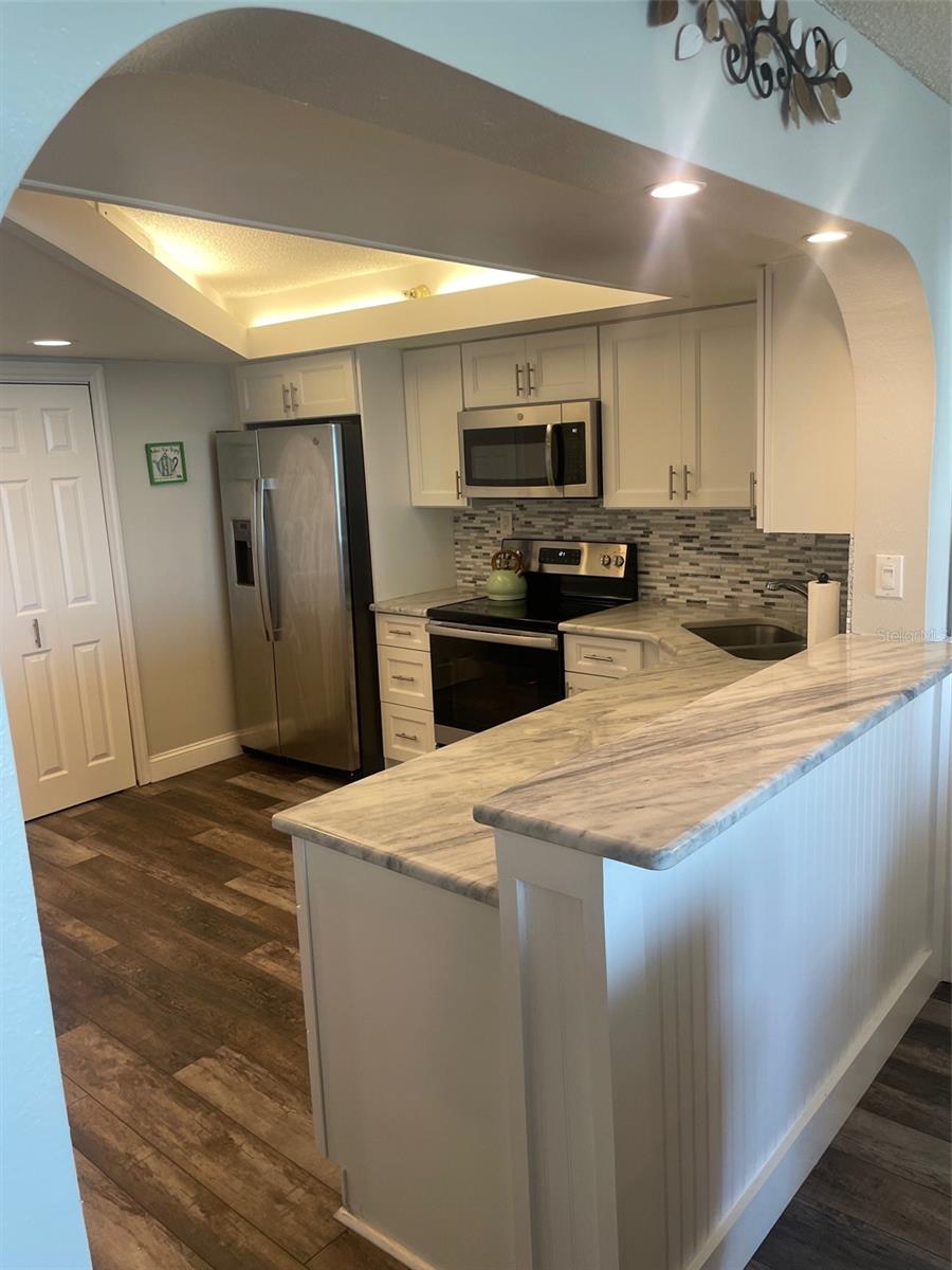 ISLAND WALK CONDO - Residential