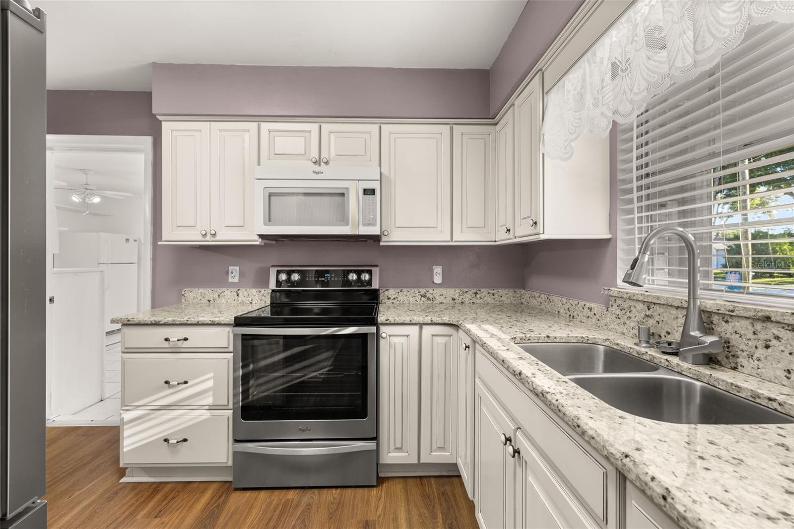 CRYSTAL LAKE ESTATES - Residential