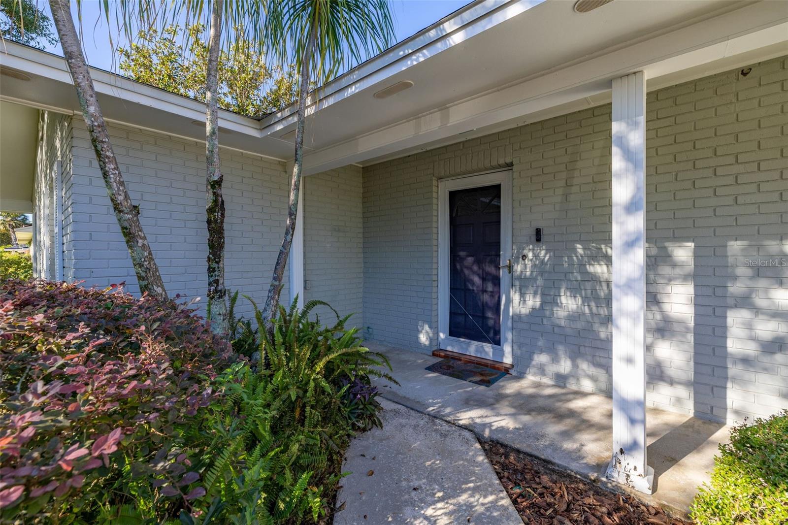 CRYSTAL LAKE ESTATES - Residential