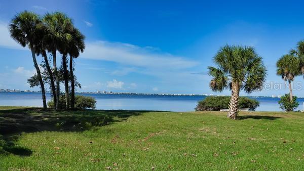 INDIAN BEACH MAP OF - Land