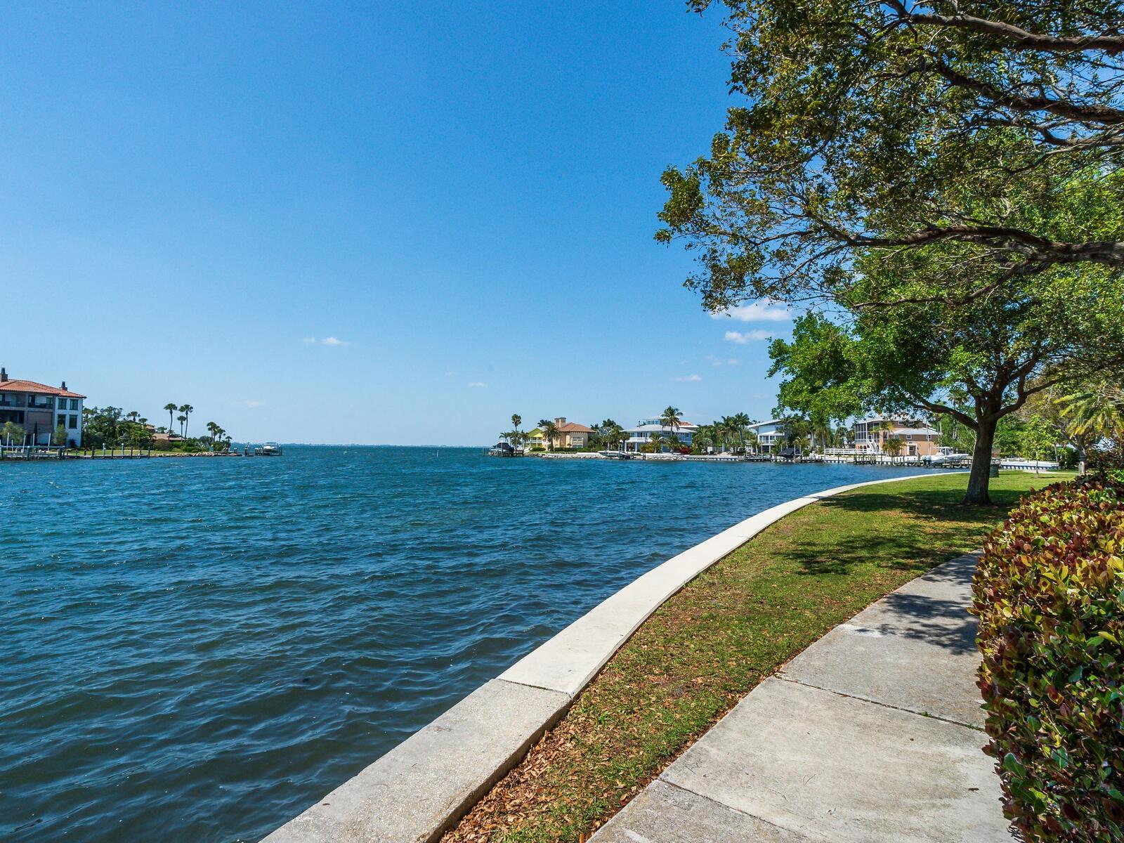 INDIAN BEACH MAP OF - Land