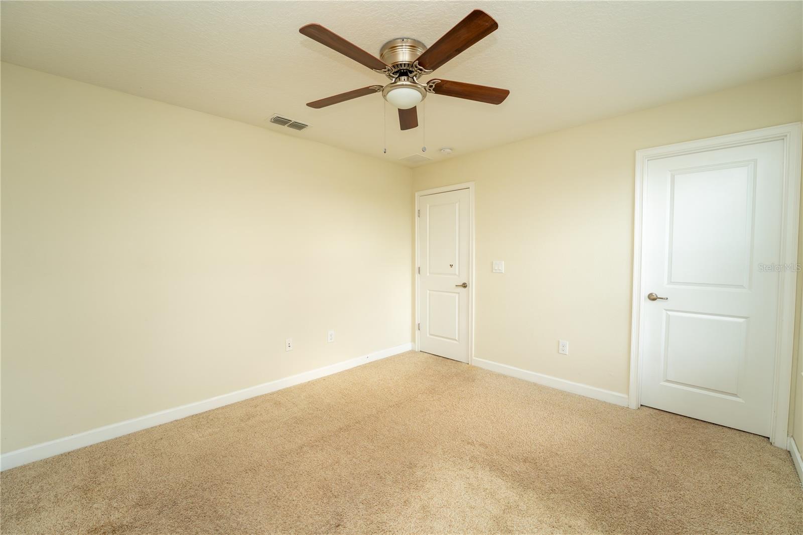 STOREY LAKE - Residential Lease