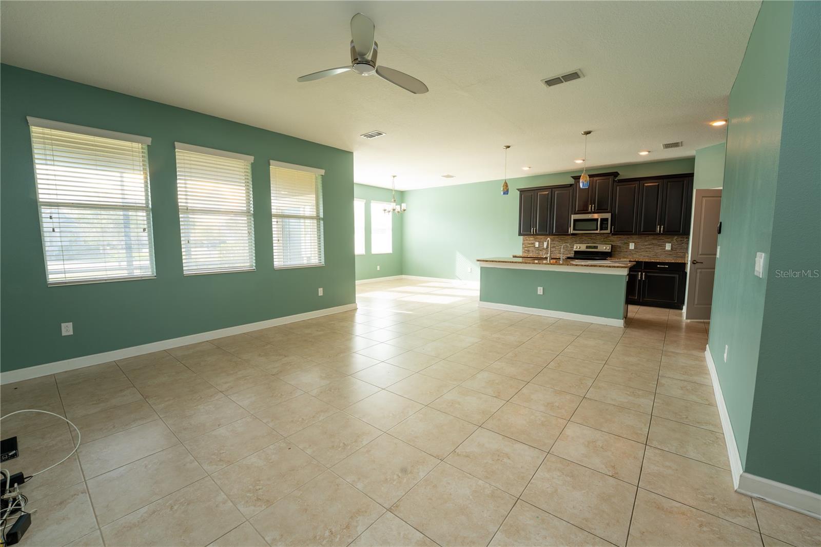 STOREY LAKE - Residential Lease