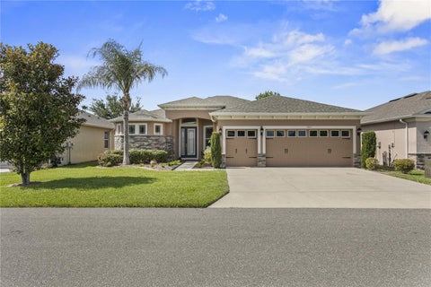 Photo of 29255 Grass Bunker Drive, San Antonio, FL 33576 (MLS # TB8516621)