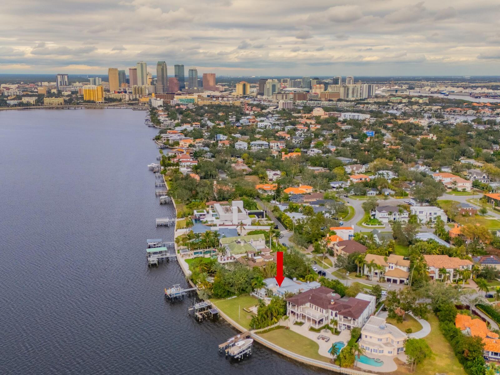 DAVIS ISLANDS PB10 PG52 TO 57 - Residential