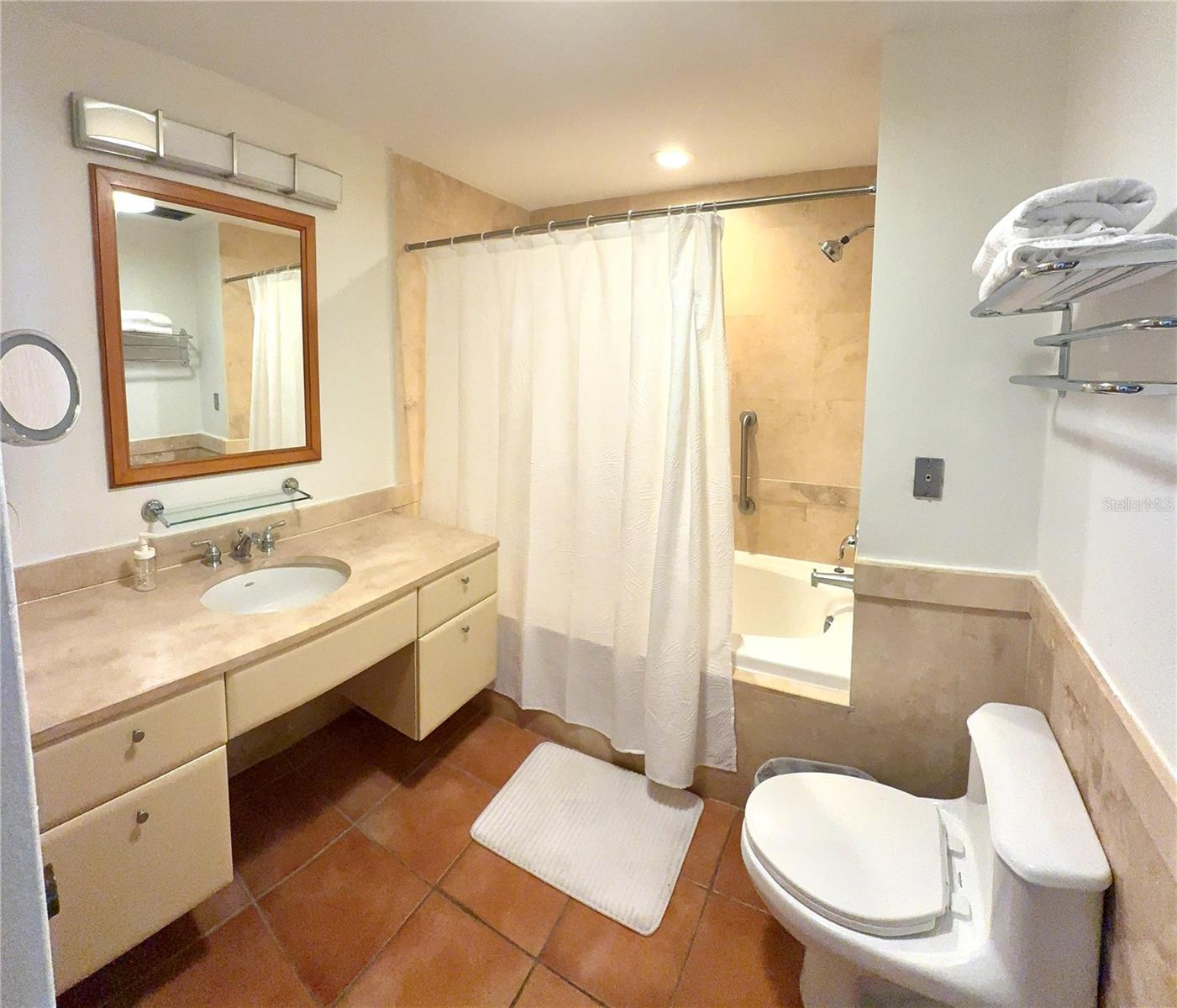 LAS CASITAS II - Residential