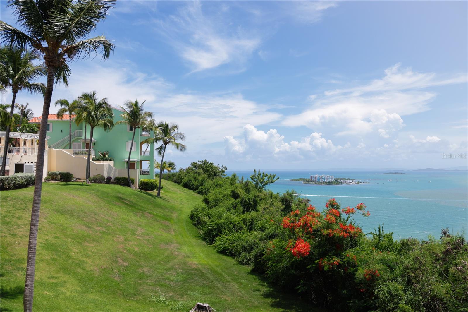 LAS CASITAS II - Residential