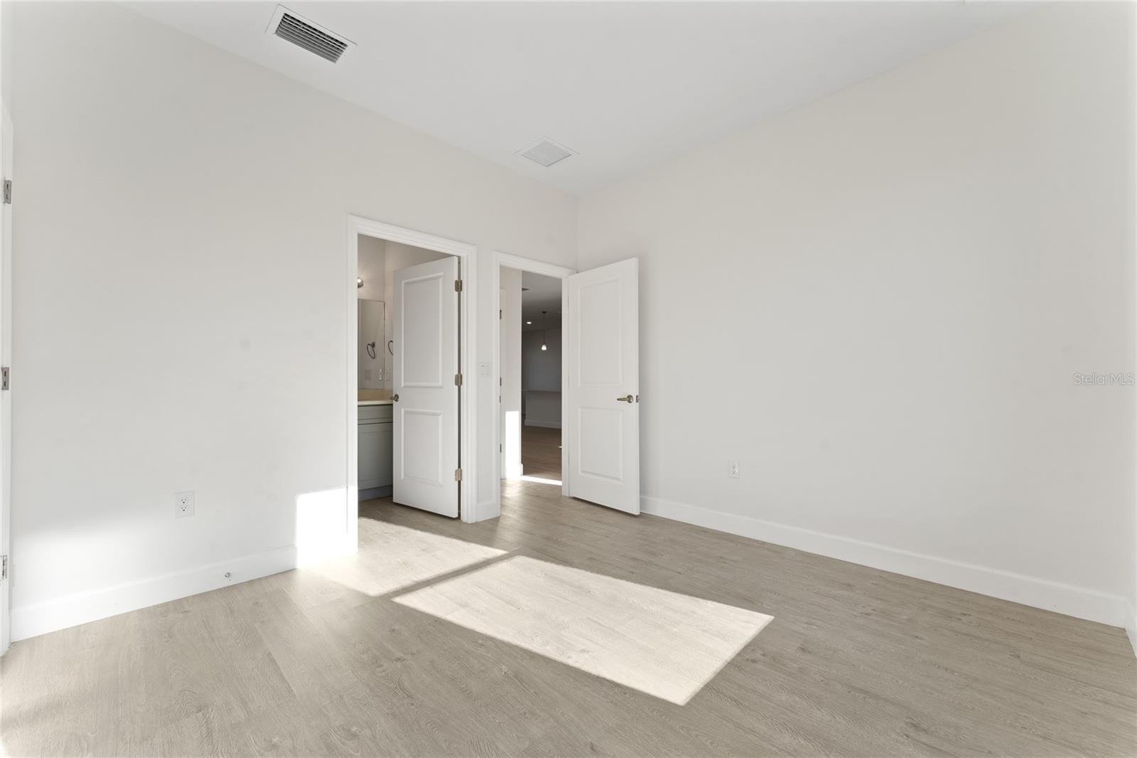 PORT MALABAR UNIT 20 - Residential