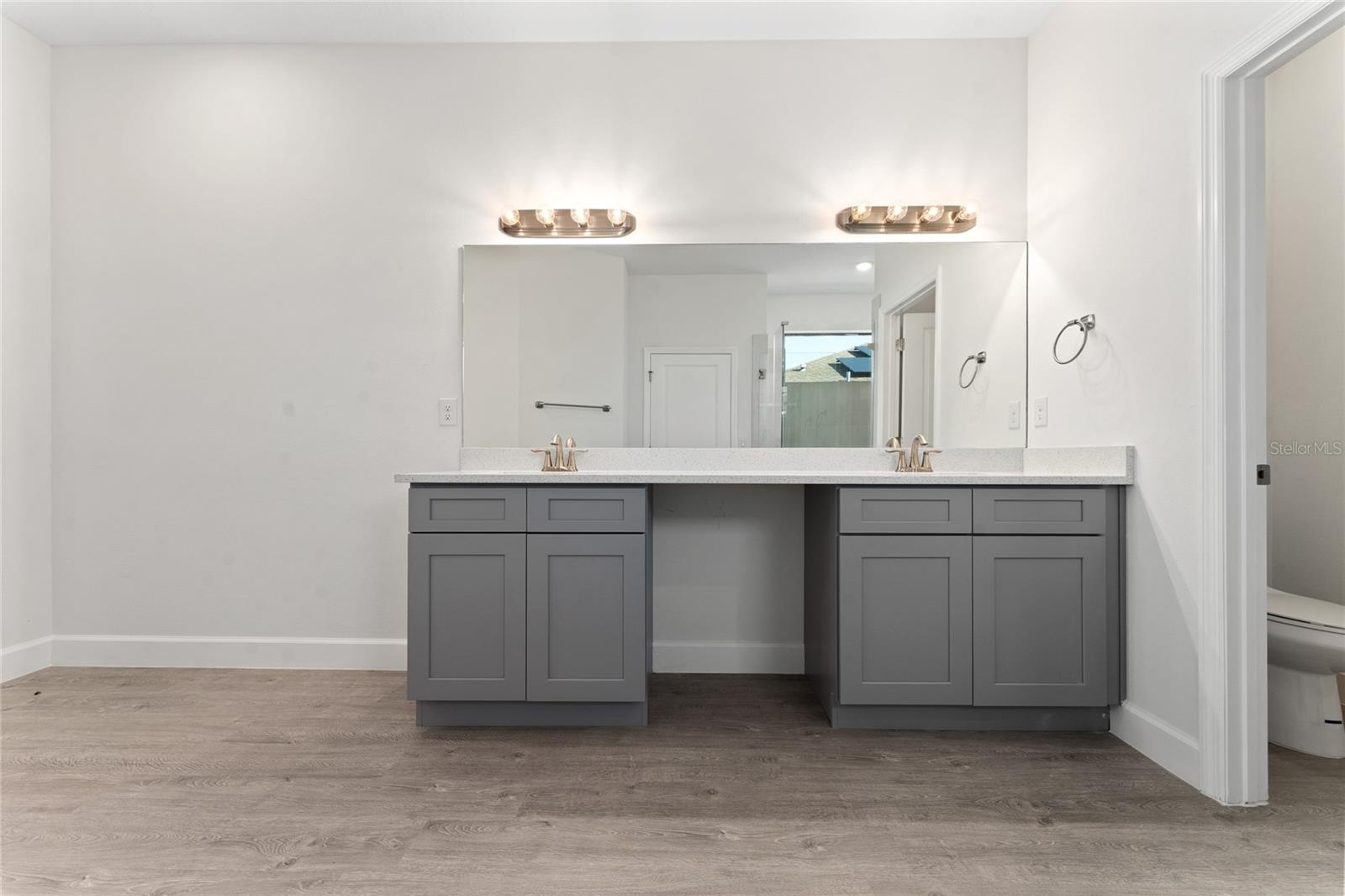 PORT MALABAR UNIT 20 - Residential