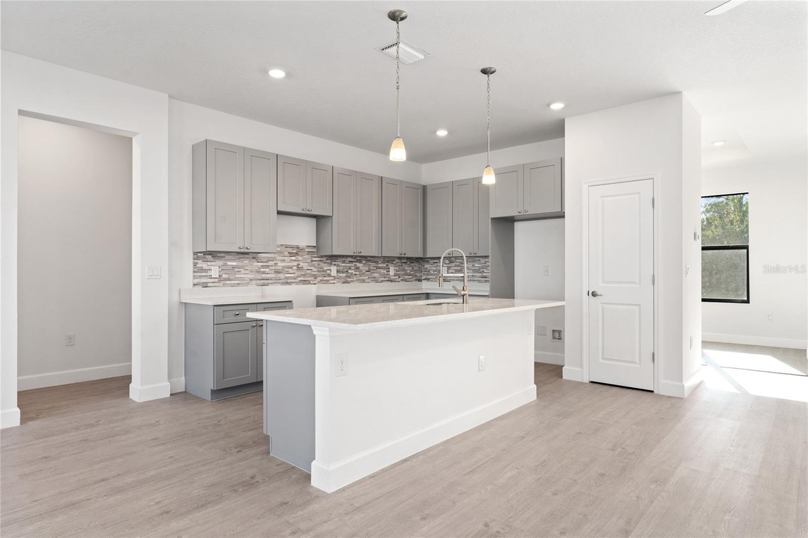 PORT MALABAR UNIT 20 - Residential