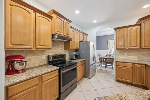 Tiny photo for 41220 Alder Way, Eustis, FL 32736 (MLS # G5115635)
