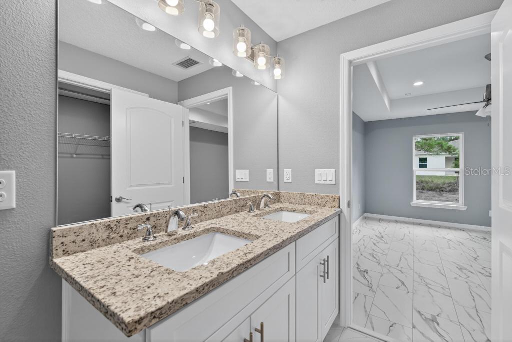 SILVER SPGS SHORES - Residential