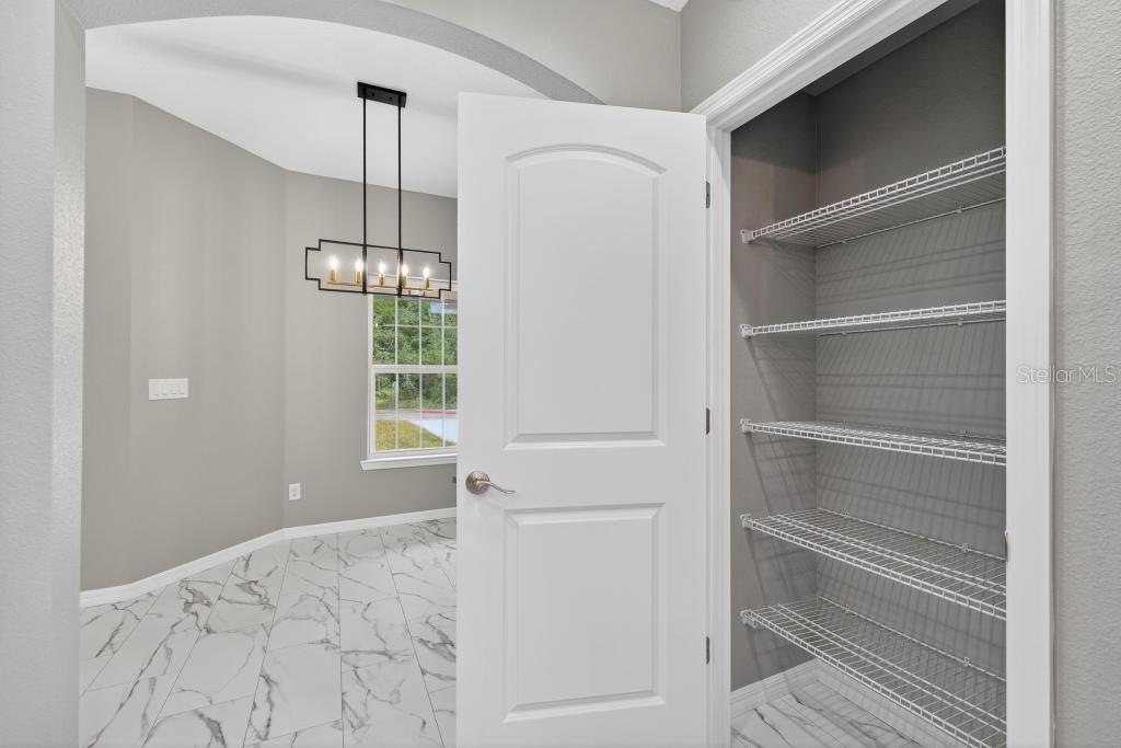 SILVER SPGS SHORES - Residential