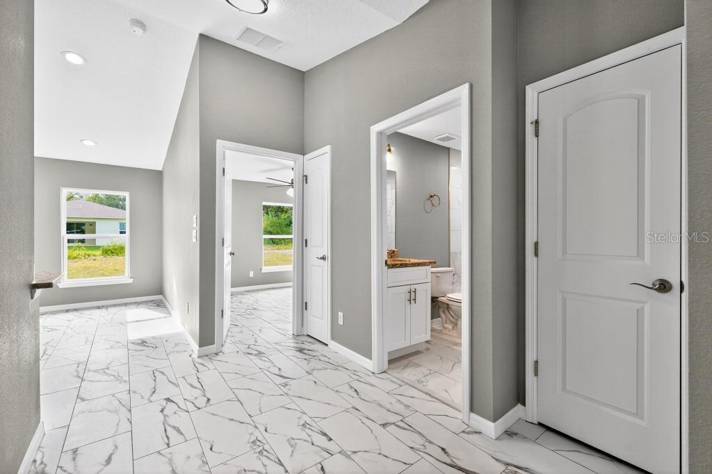 SILVER SPGS SHORES - Residential