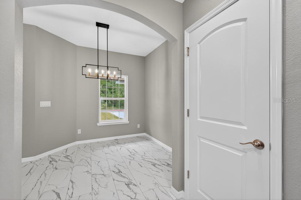 SILVER SPGS SHORES - Residential