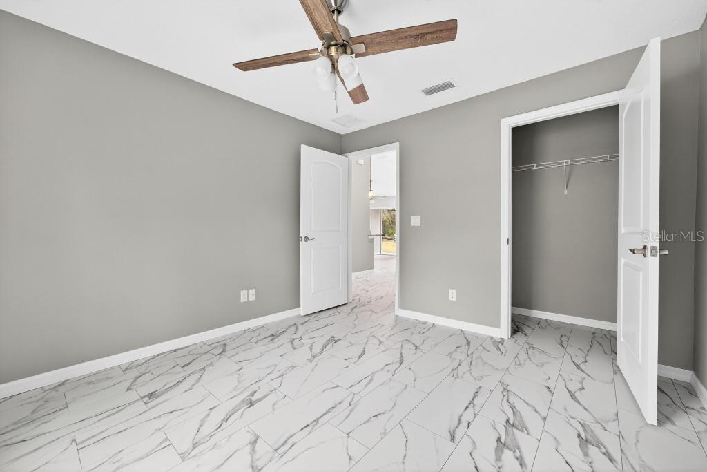 SILVER SPGS SHORES - Residential