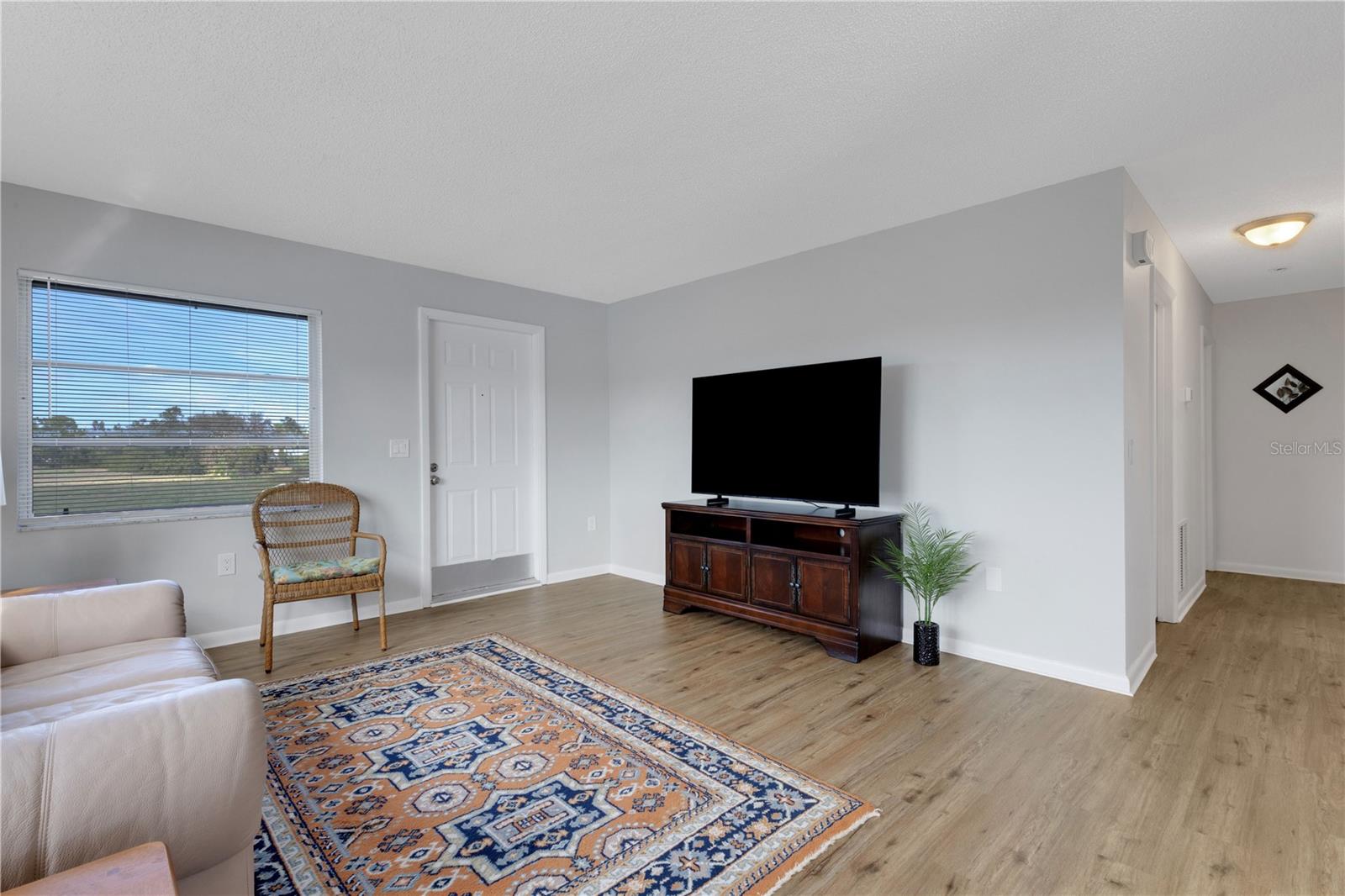 NOKOMIS - Residential Income