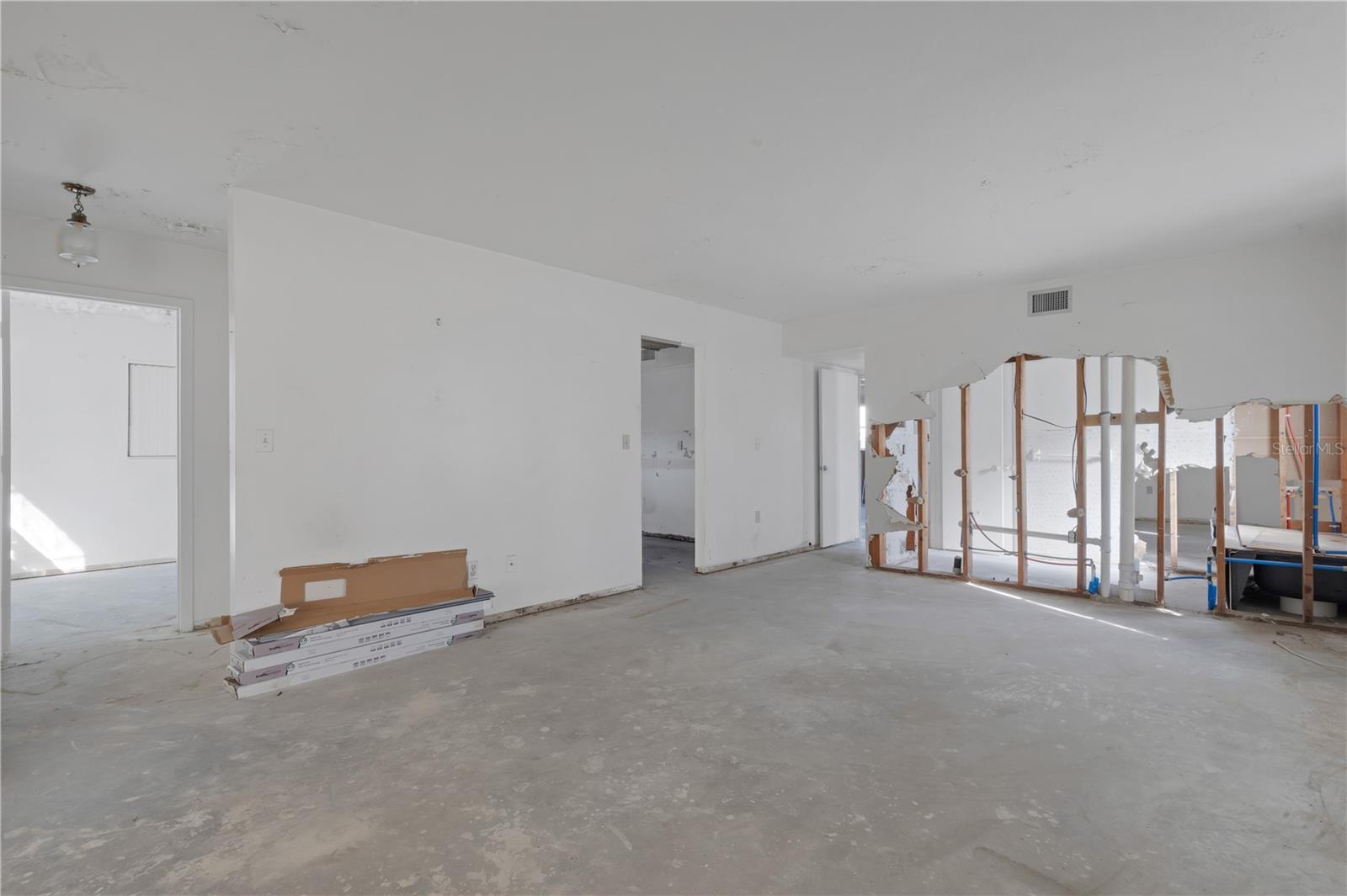 NOKOMIS - Residential Income