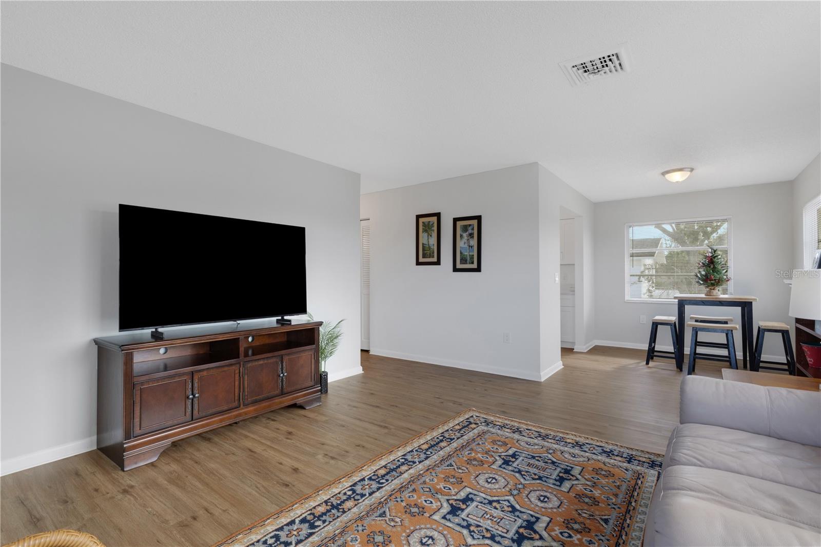 NOKOMIS - Residential Income