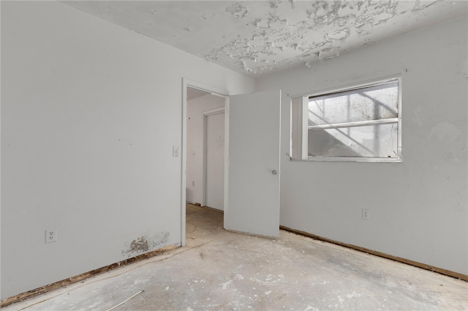 NOKOMIS - Residential Income