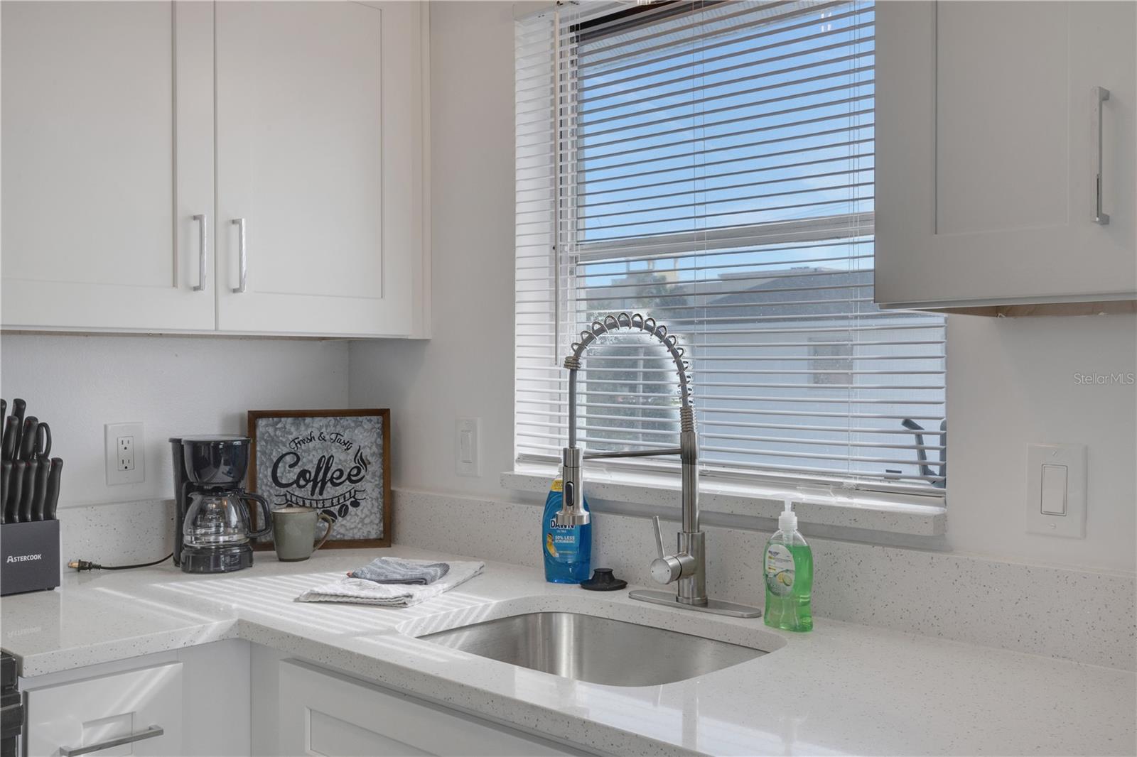 NOKOMIS - Residential Income