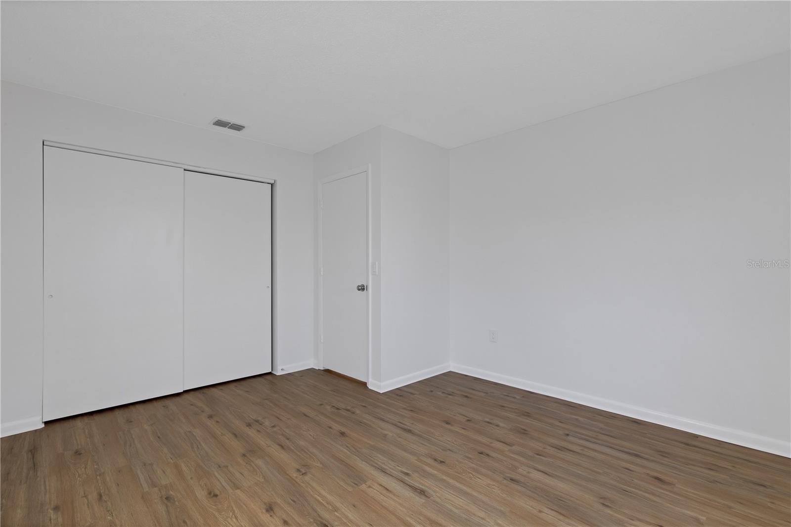 NOKOMIS - Residential Income