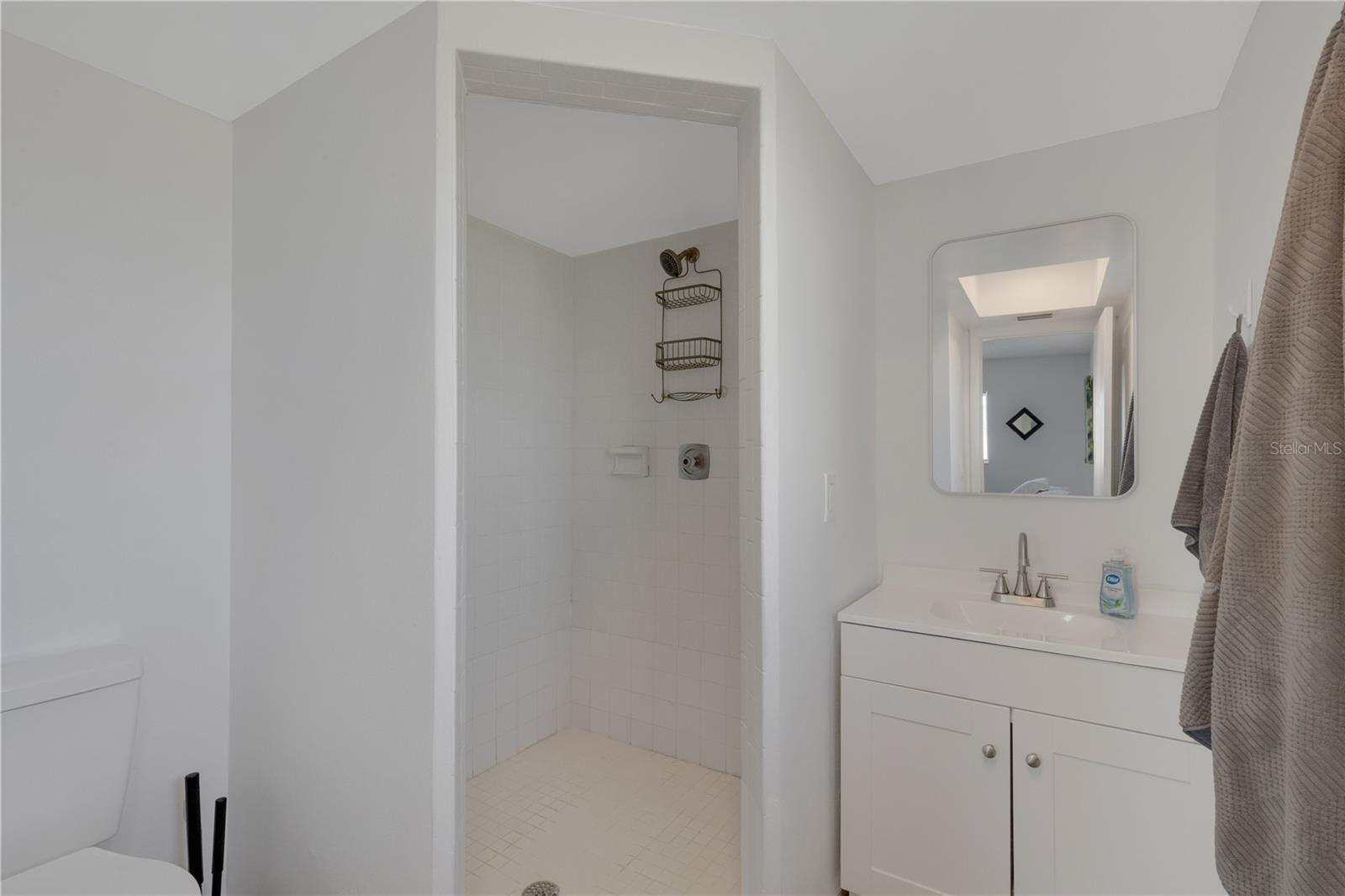 NOKOMIS - Residential Income