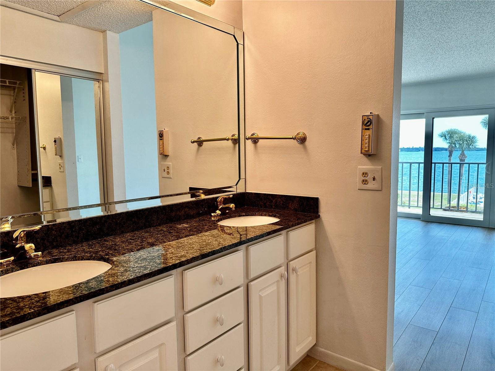 SEAPOINTE TERRACE CONDO - Residential