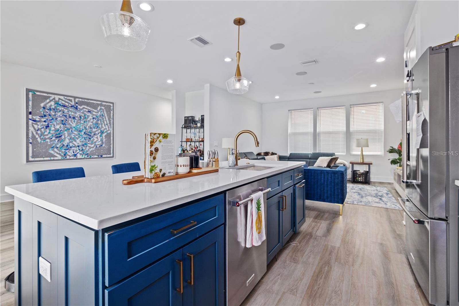 41 29TH STREET N