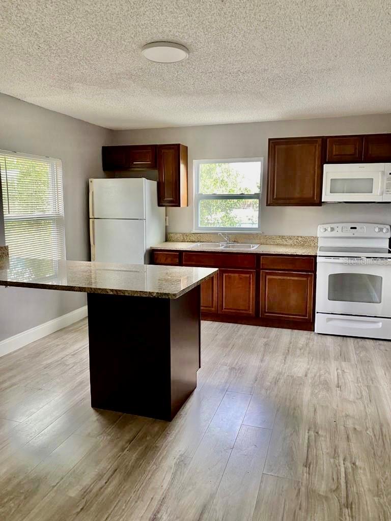 INWOOD - Residential Income