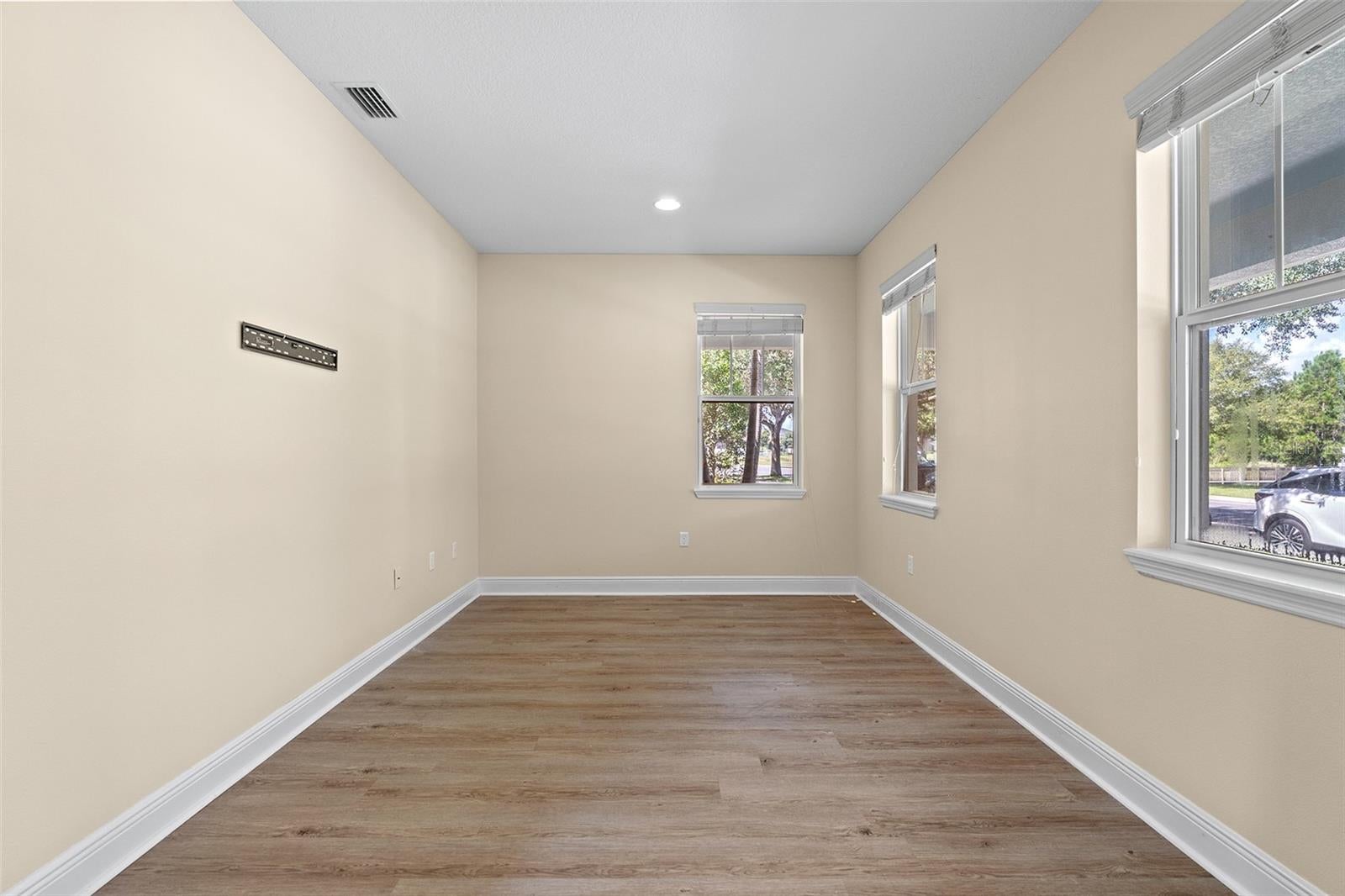 3353 SCHOOLHOUSE RD