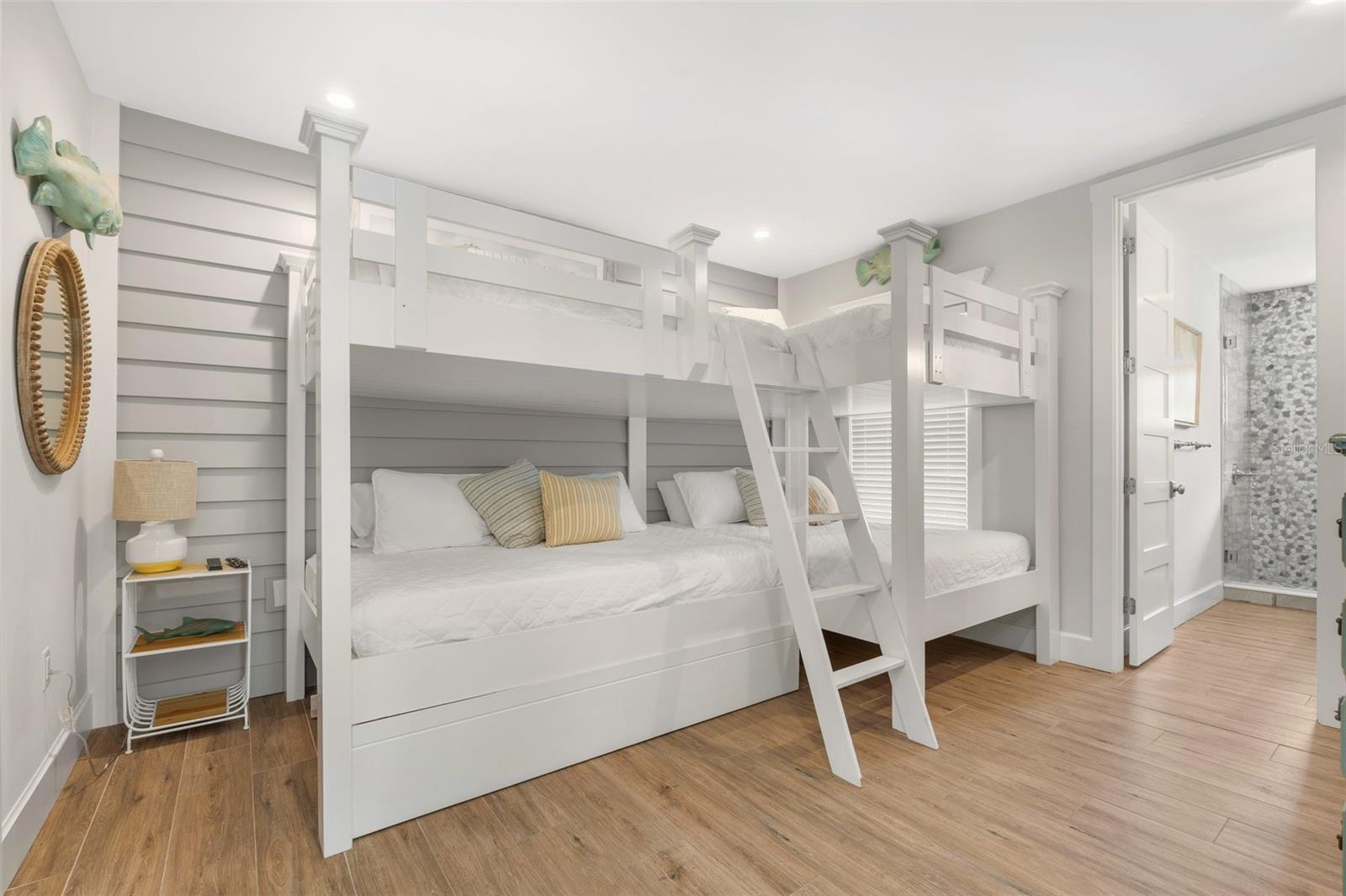 LIDO BEACH DIV B RESUB - Residential