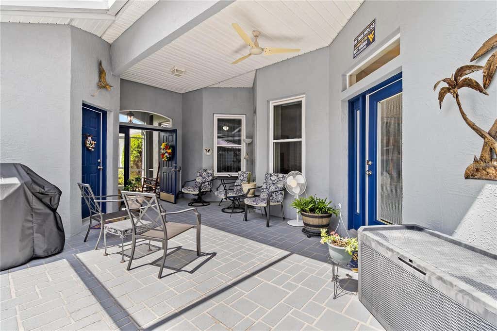 Photo of 3007 Bellflower Way, Lakeland, FL 33811 (MLS # L4964032)