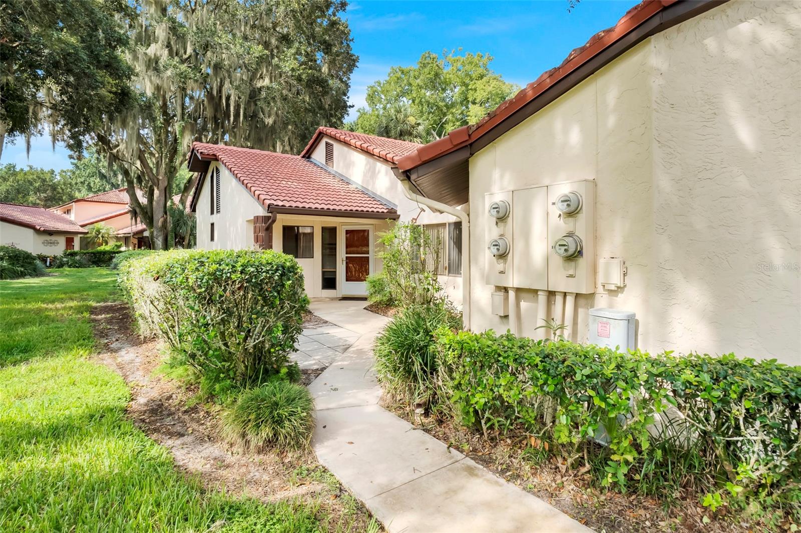 701 CLUSTERWOOD DRIVE