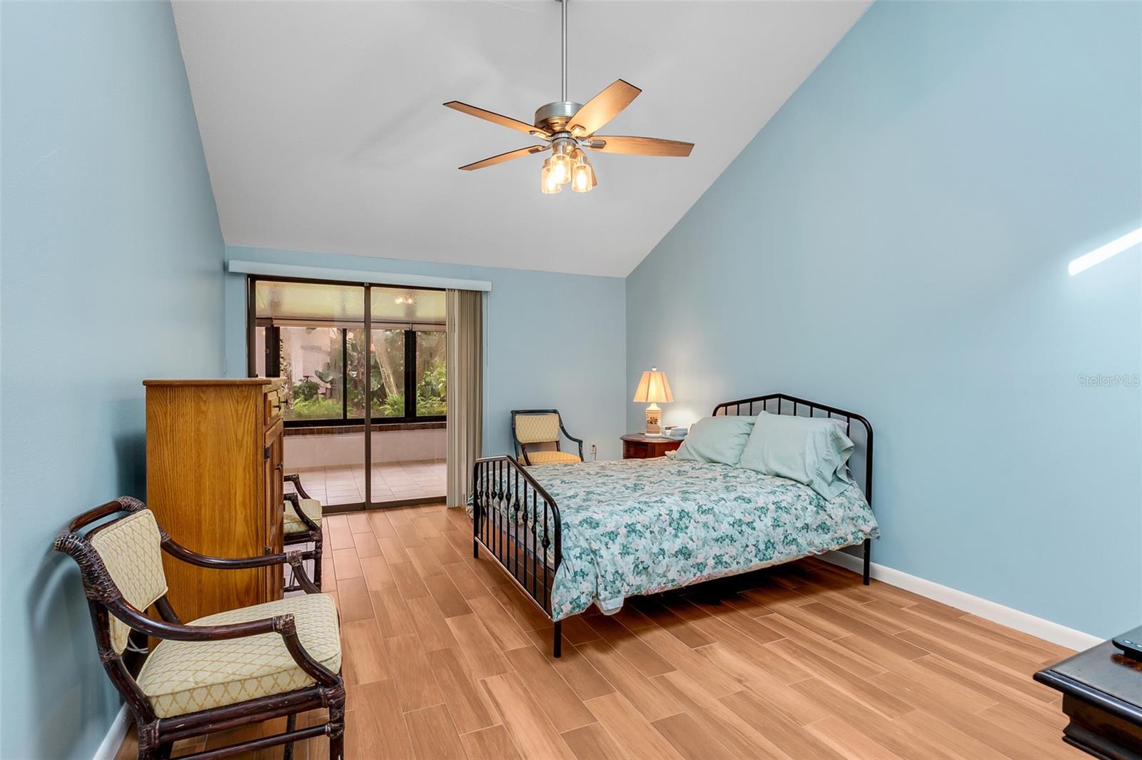 WATERWOOD TOWNHOUSES SUB - Residential