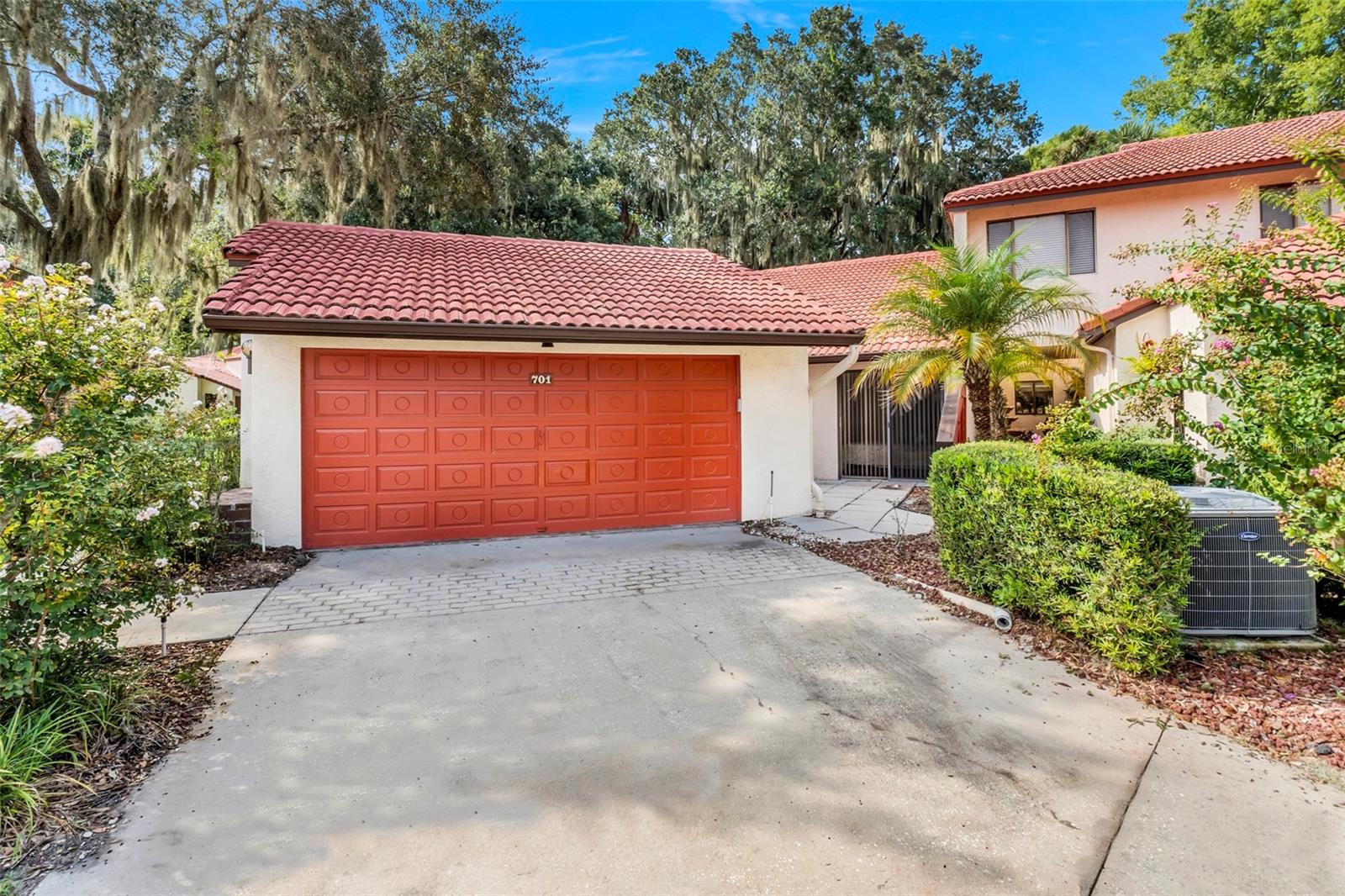 701 CLUSTERWOOD DRIVE