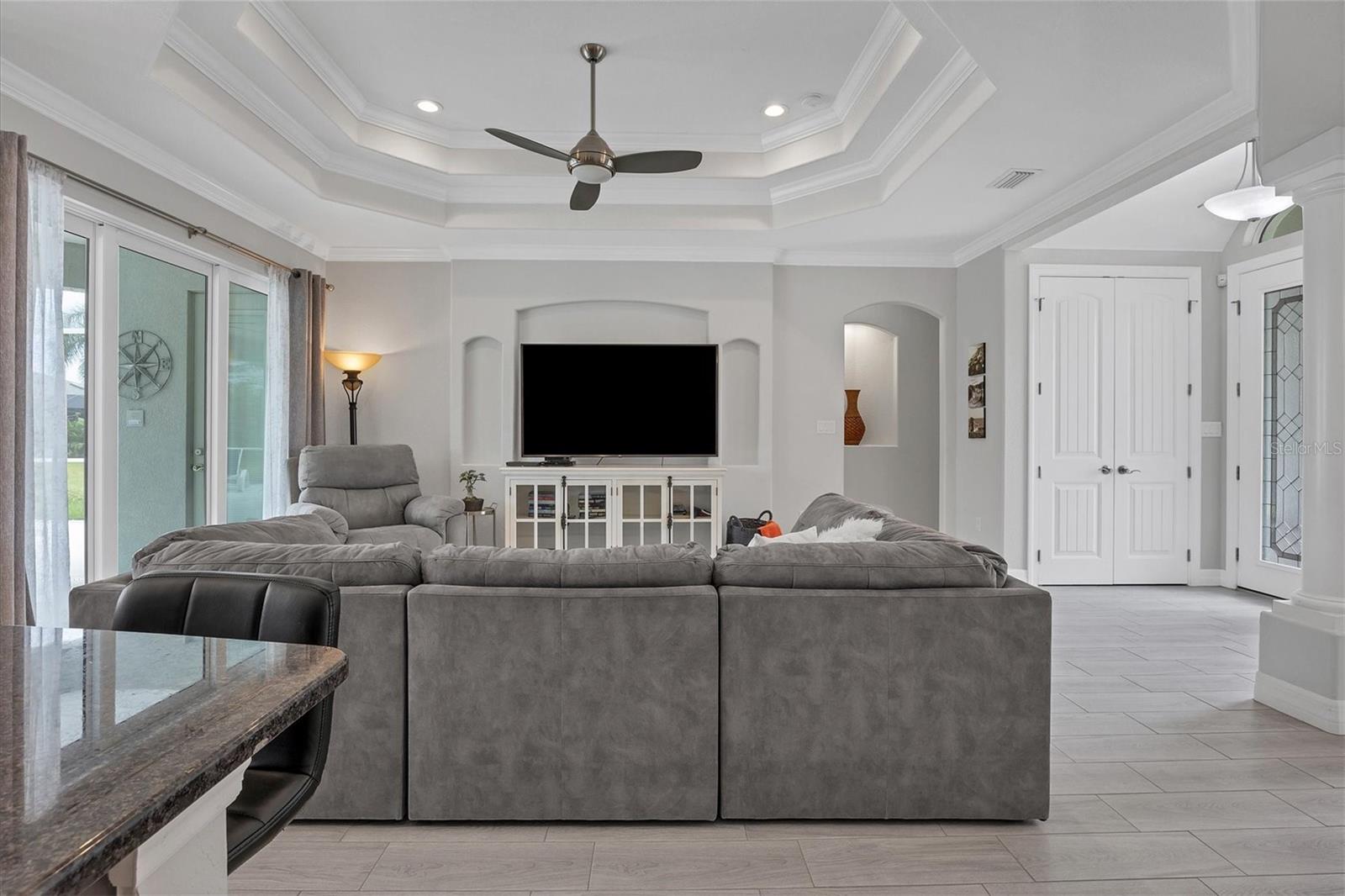 ROTONDA WEST LONG MEADOW - Residential