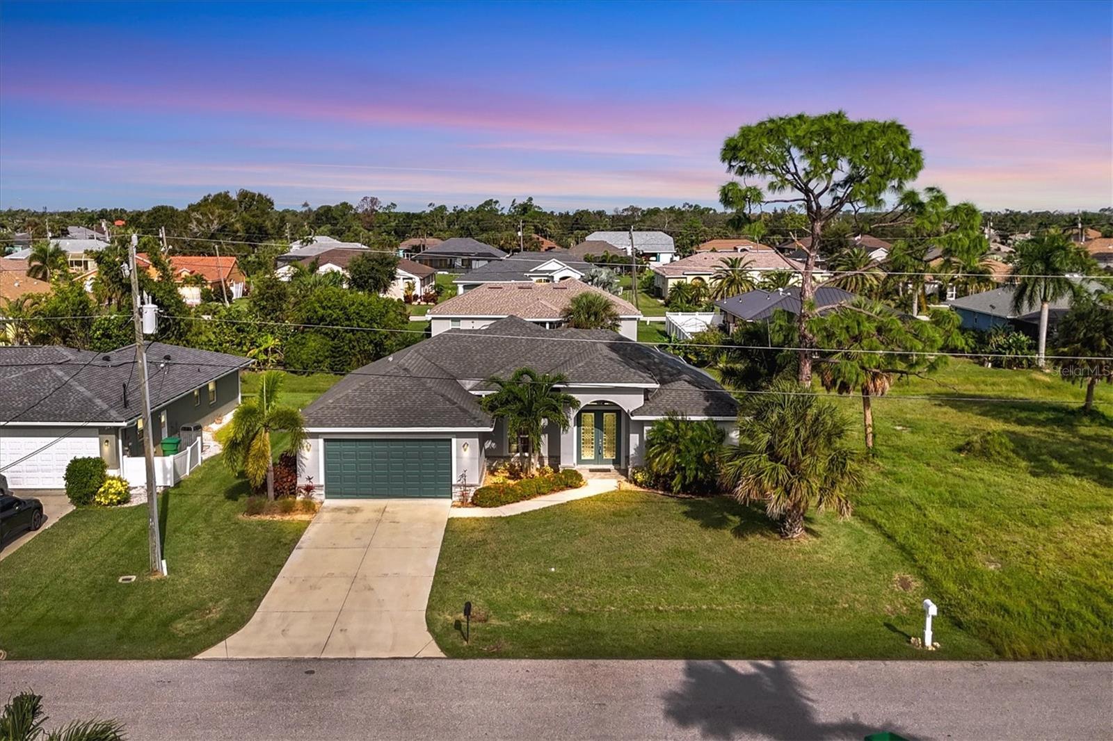 ROTONDA WEST LONG MEADOW - Residential