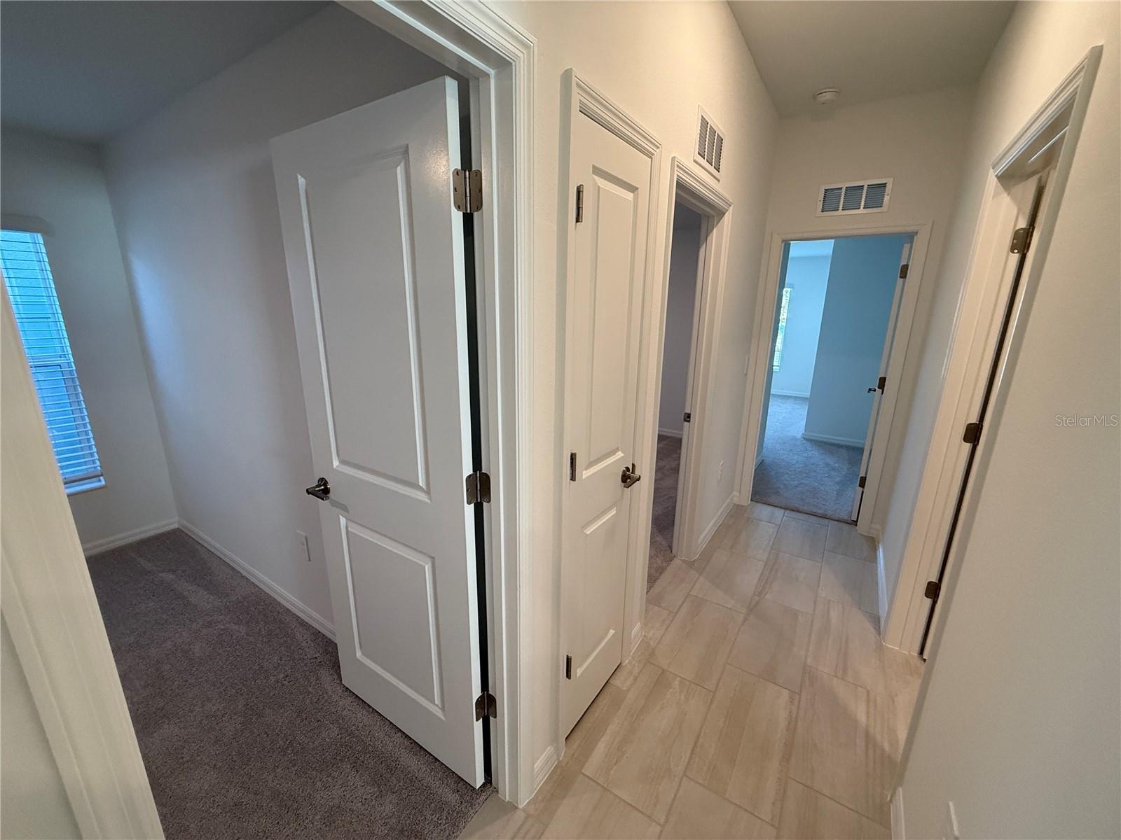 PROSPERITY LAKES - Residential Lease