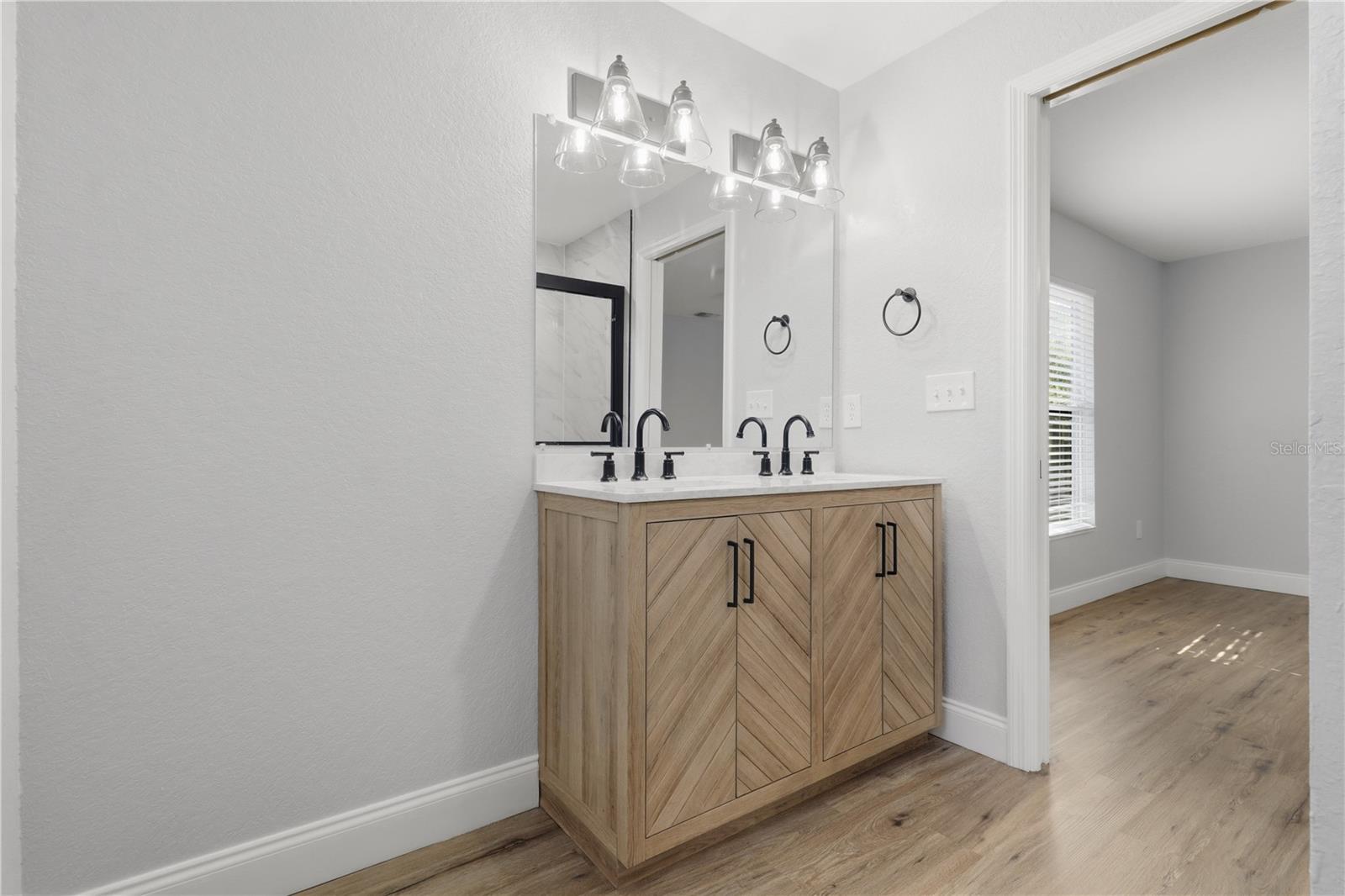 ENGLEWOOD - Residential