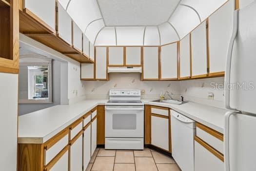 PINE RIDGE AT SUGAR CREEK - Residential