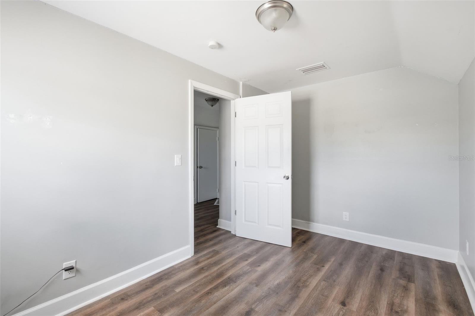 SEMINOLE PARK - Residential