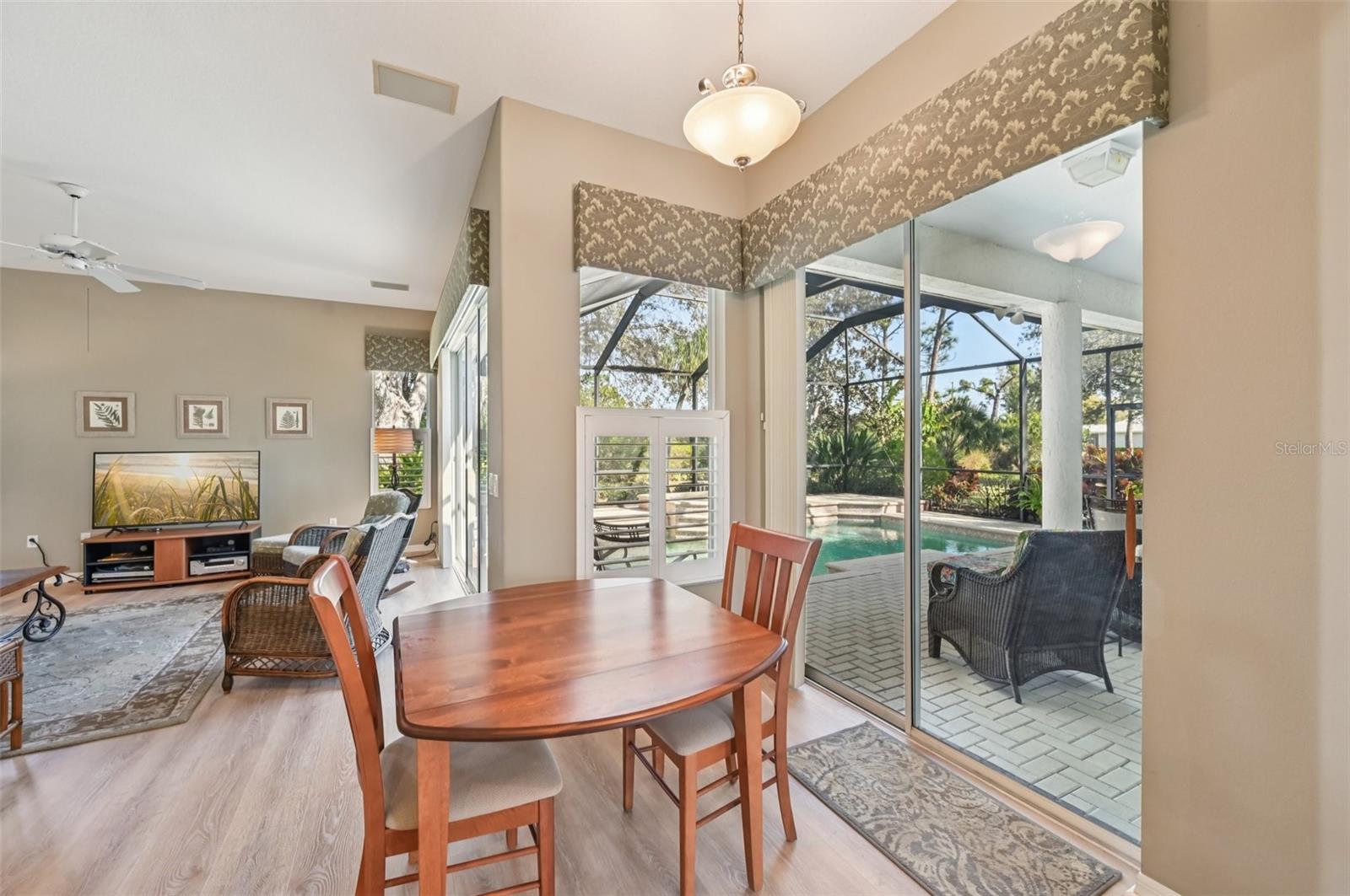 VENICE GOLF & COUNTRY CLUB - Residential