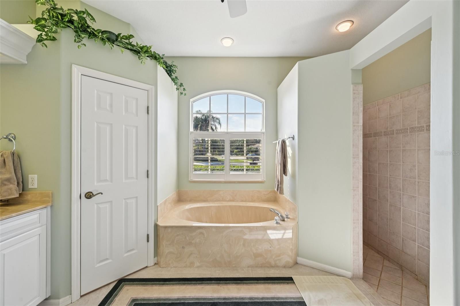 VENICE GOLF & COUNTRY CLUB - Residential