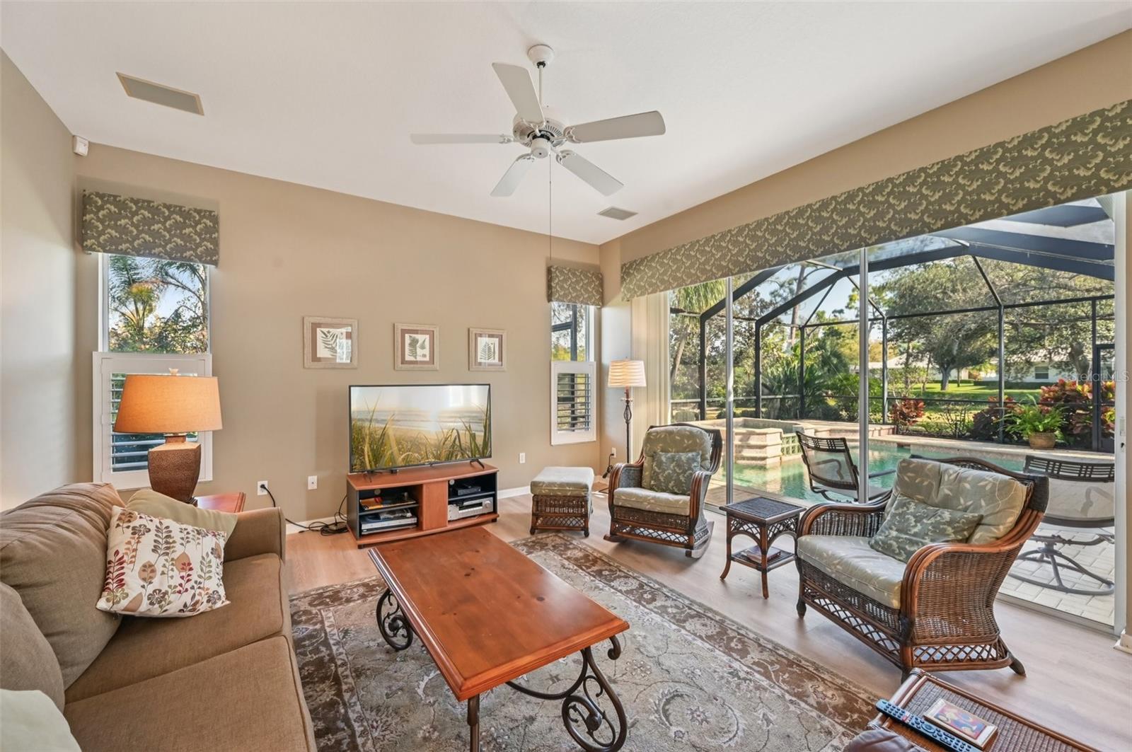 VENICE GOLF & COUNTRY CLUB - Residential