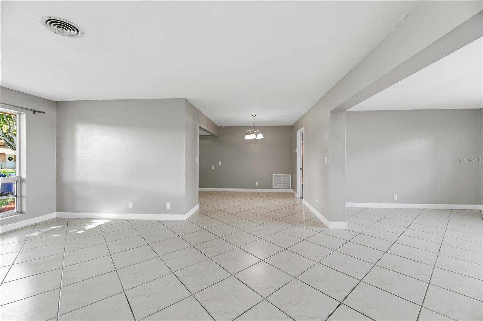 MIDTOWN EAST 60-15 B - Residential